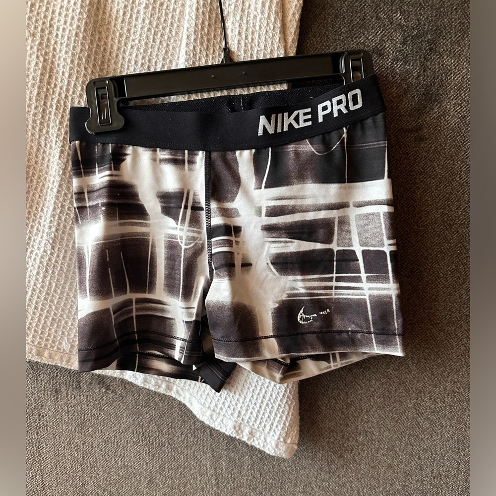 Nike Pro - 2.5”